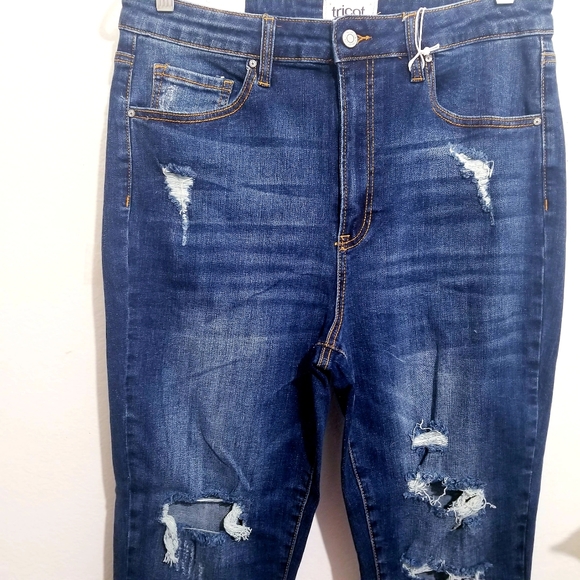Plus Size distress skinny Jeans - Picture 8 of 10